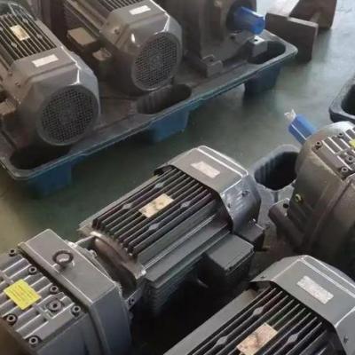 What type of lubricating oil should be selected for the R97-1705 hard tooth reducer used in chemical machinery