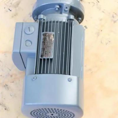 What is the output speed of the S67 gearbox when the input speed is 1000RPM