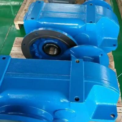 Working principle and performance characteristics of helical gear hard tooth surface FAF67-2.2KW-27 reducer