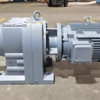 How to extend the service life of sealing components for R77-3KW-23.37 helical gear reducer