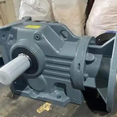 The lubrication system structure of the GRF107-Y30-4P6.66-M4 reducer