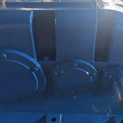 How to check if there is any loose screw on the ZLY710-20-1 hard-toothed reducer