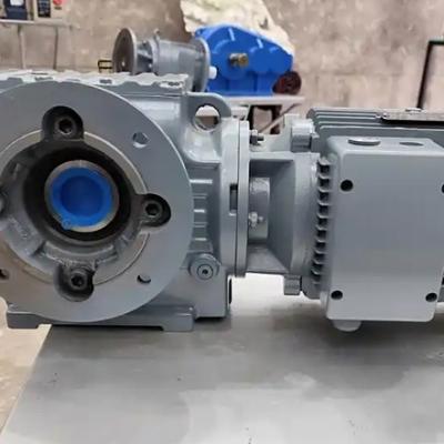 How to determine the optimal inspection cycle for the lubrication system of the KAF157-31.3-AD8-AD8 gear reducer.