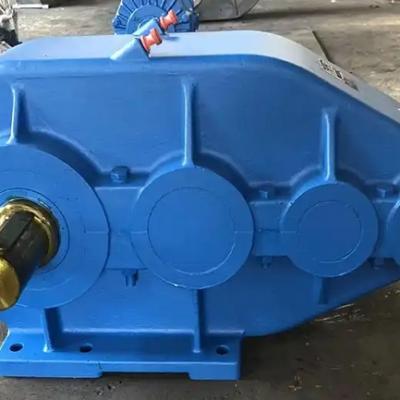 What are the specific effects of thermal expansion and contraction factors on the clearance of ZSC600-77.5-3 medium hard tooth reducer