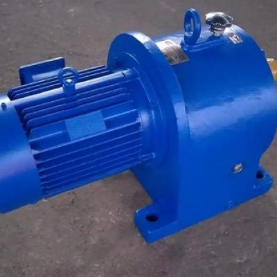 How to choose suitable bearings for the TY50-20-4KW hard-tooth surface gear reducer.