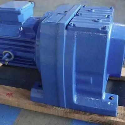 What lubricating grease is generally used for the gears and bearings of GR167R97-308-15KW reducer