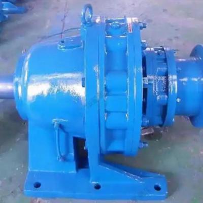 What safety precautions should be taken when adjusting the concentricity of XWE84-7569 cycloidal pinwheel reducer
