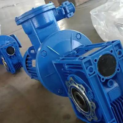 What are the requirements for the installation foundation plane of NMRVF63-40-0.75KW reducer with foot installation method