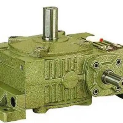 How to prevent wear of worm gear teeth in WPWO100-30-A reducer