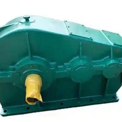 What are the differences in gear parameter selection between ZS95 soft tooth surface reducer and other types of reducers