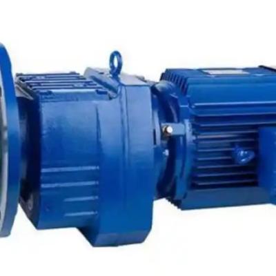 Which scenarios are suitable for RF97-Y5.5-4P-NA54-180 reducer in the selection of small and medium-sized equipment