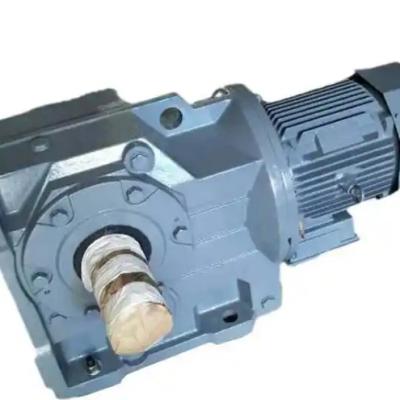 What working conditions is the K37-5.36-2.2-M3 reducer splash lubrication system suitable for?