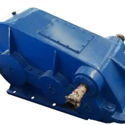 What impact does temperature change have on the transmission efficiency of ZQD750-121-4 gear reducer?