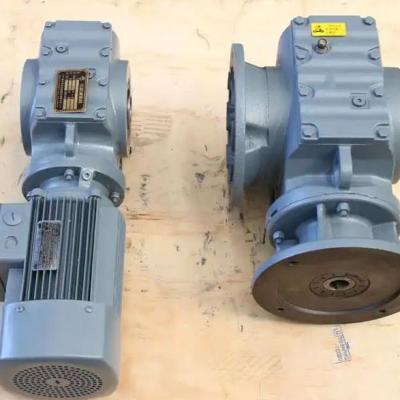 How to determine the safety factor when selecting S series reducers