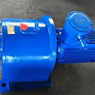 What are the key considerations when using gear reducers made of metal materials